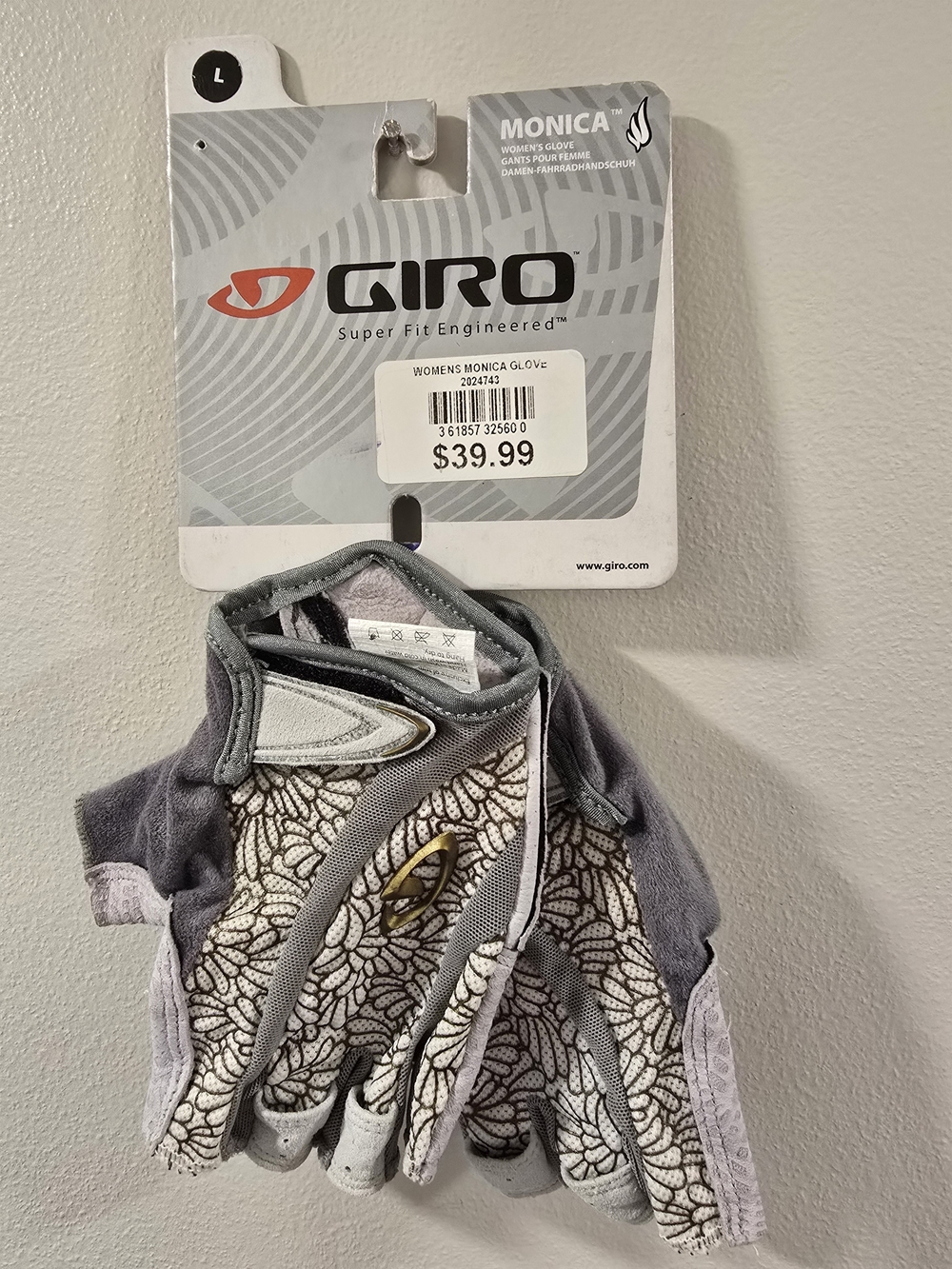 Giro Women's Monica Cycling Gloves in Gray and Lavender